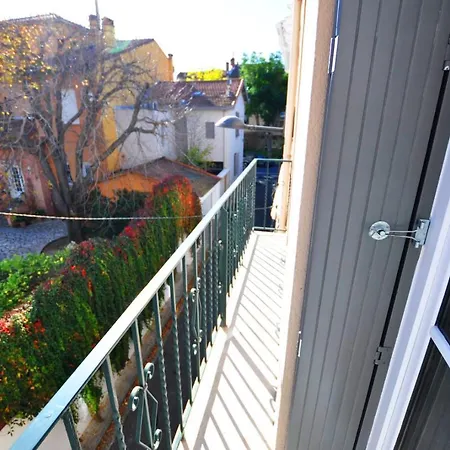 Lejlighed Le Patio - 2 Dans Le Quartier De *